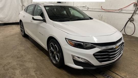 2024 Chevrolet Malibu LT — Sedan — 21,893 mi — Chicago, IL