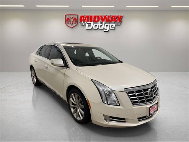 2013 Cadillac XTS Premium — Sedan — 60,346 mi — Chicago, IL
