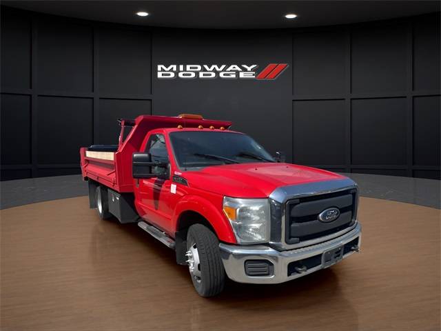 2016 Ford Super Duty F-350 Chassis Cab XL — Chassis Cab Truck — 86,287 mi — Chicago, IL