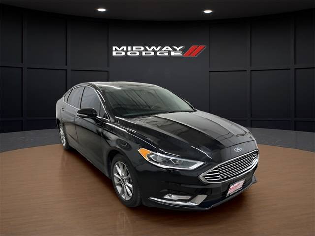 2017 Ford Fusion SE — Sedan — 83,110 mi — Chicago, IL