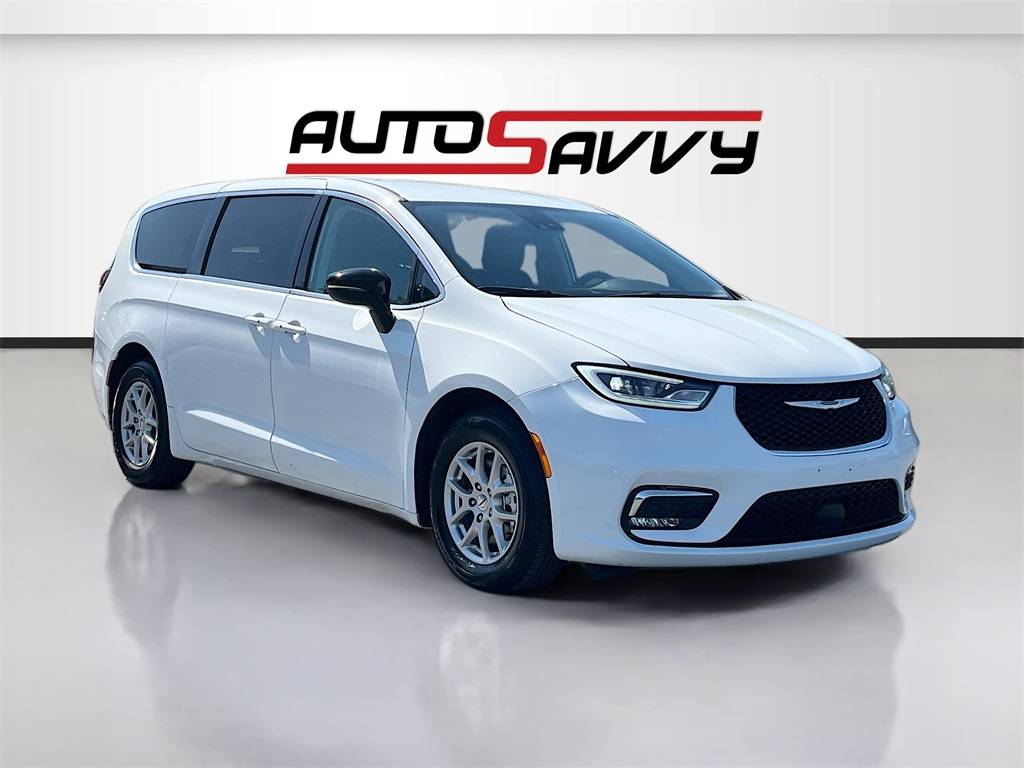 2024 Chrysler Pacifica Touring L — Minivan — 54,683 mi — Woods Cross, UT