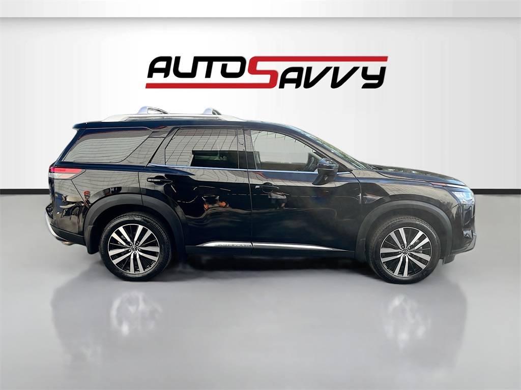 2024 Nissan Pathfinder Platinum — SUV — 13,906 mi — Woods Cross, UT