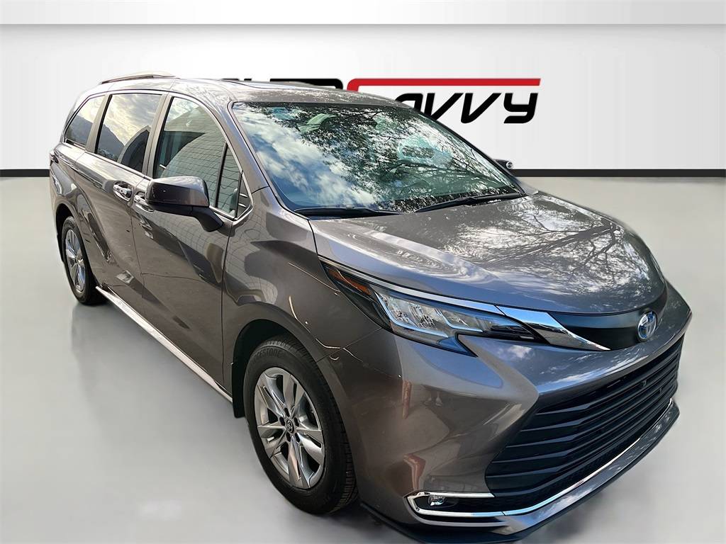 2024 Toyota Sienna XLE — Minivan — 16,126 mi — Woods Cross, UT