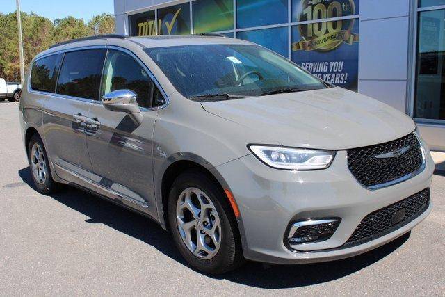 2022 Chrysler Pacifica Limited — Minivan — 68,314 mi — Lancaster, SC