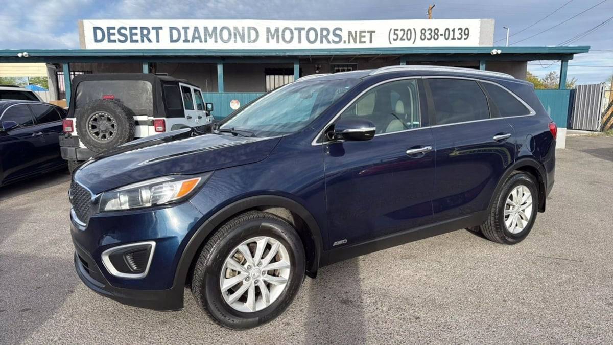 2017 Kia Sorento LX — SUV — 112,976 mi — Tucson, AZ