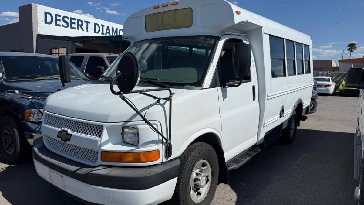 2012 Chevrolet Express Commercial Cutaway 3500 Work Van — Chassis Cab Truck — 16,376 mi — Tucson, AZ