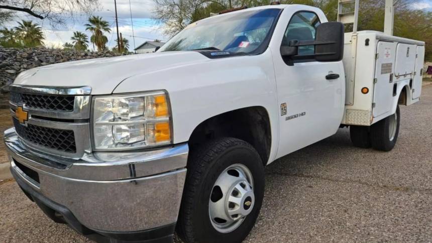 2014 Chevrolet Silverado 3500HD Chassis Cab WT — Chassis Cab Truck — 153,050 mi — Tucson, AZ
