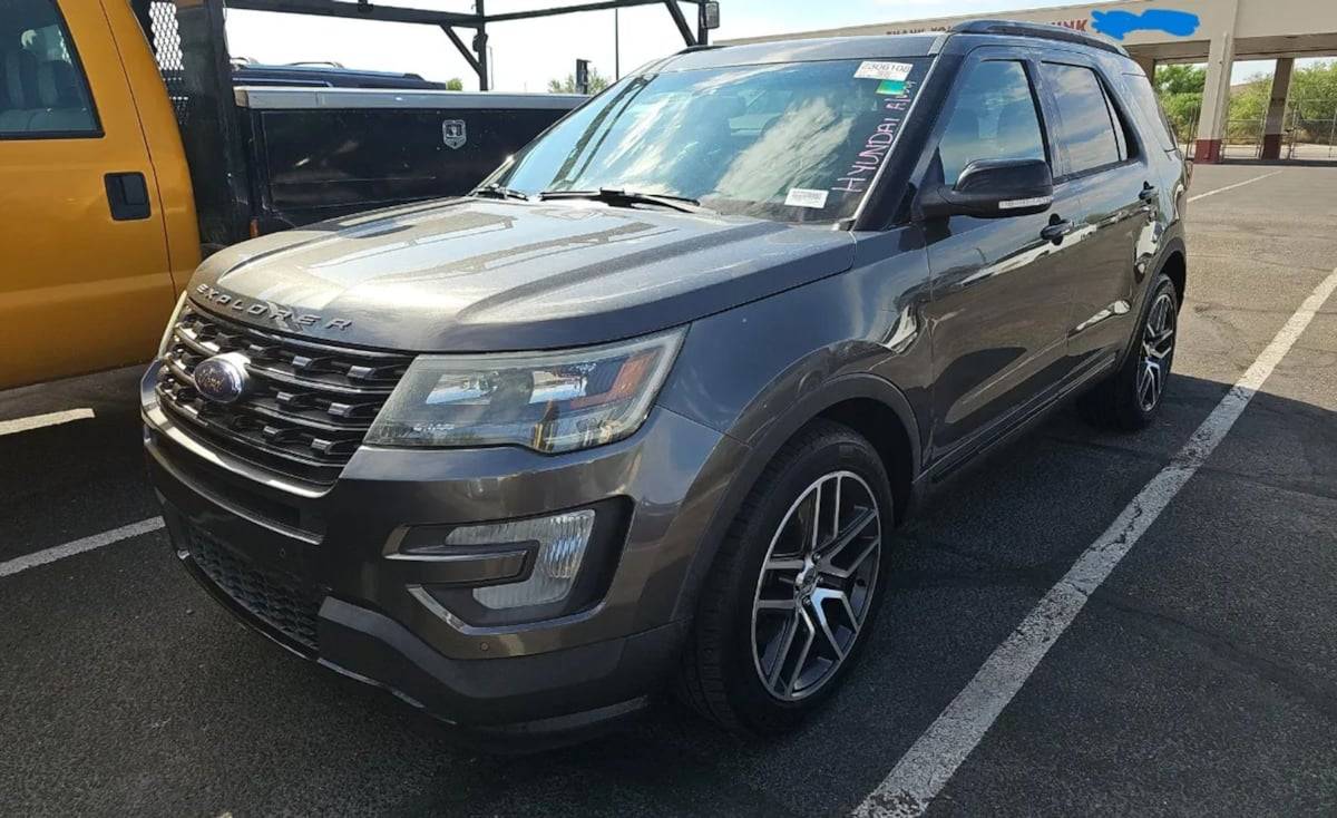 2016 Ford Explorer Sport — SUV — 125,925 mi — Tucson, AZ