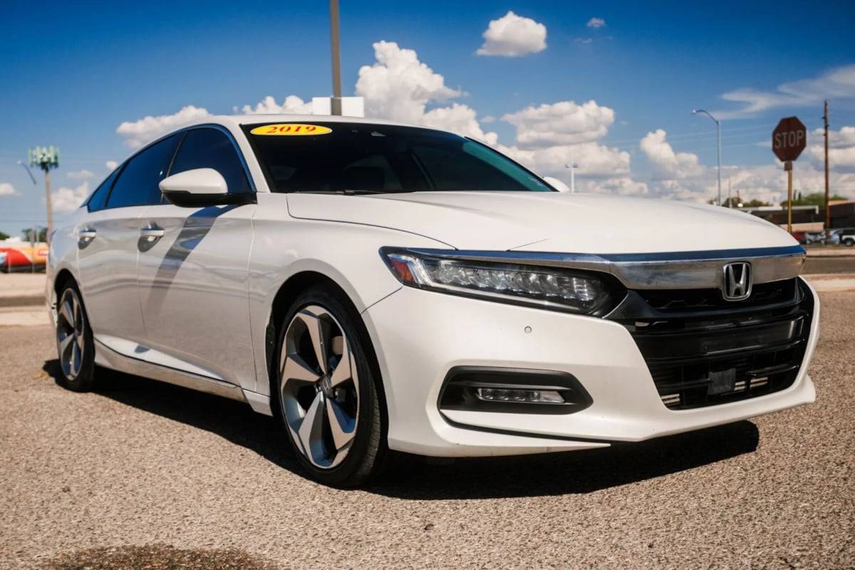 2019 Honda Accord Touring — Sedan — 182,327 mi — Tucson, AZ