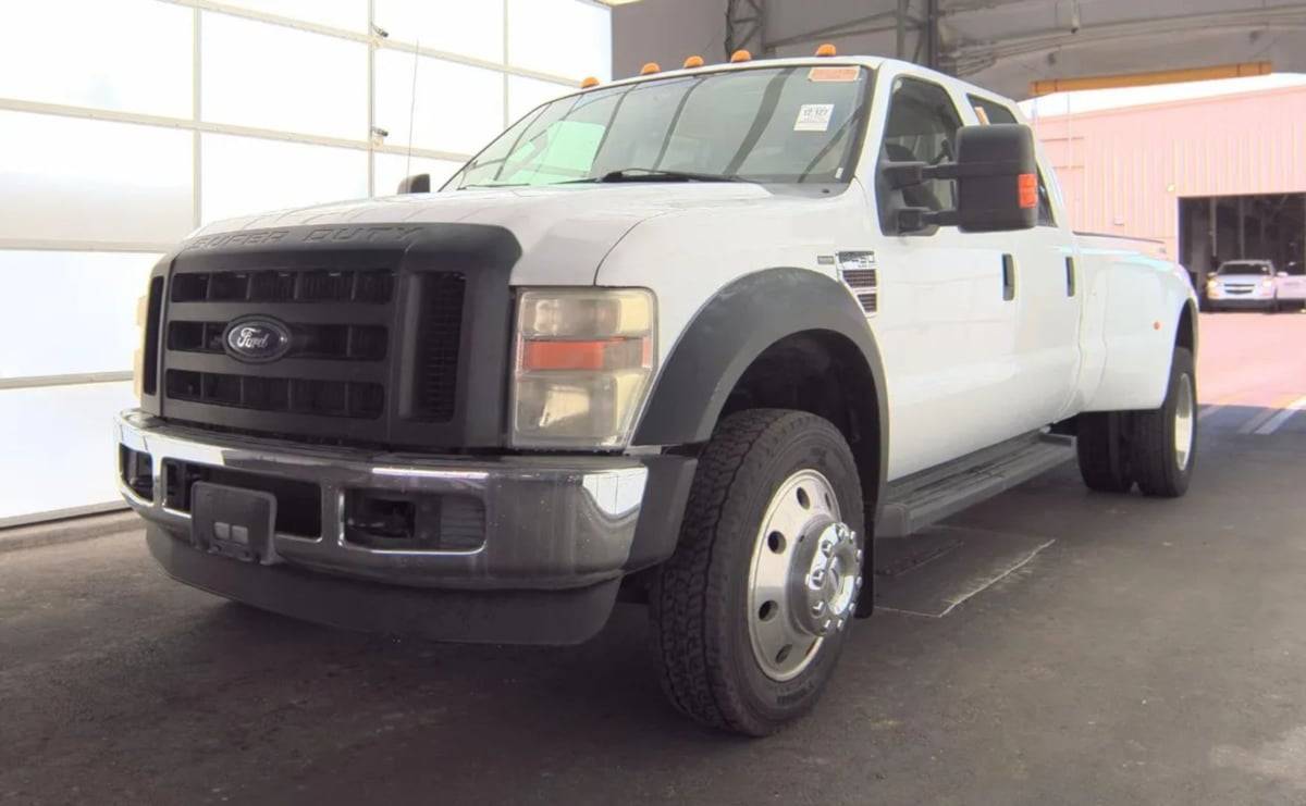 2009 Ford Super Duty F-450 XLT — Pickup Truck — 64,758 mi — Tucson, AZ