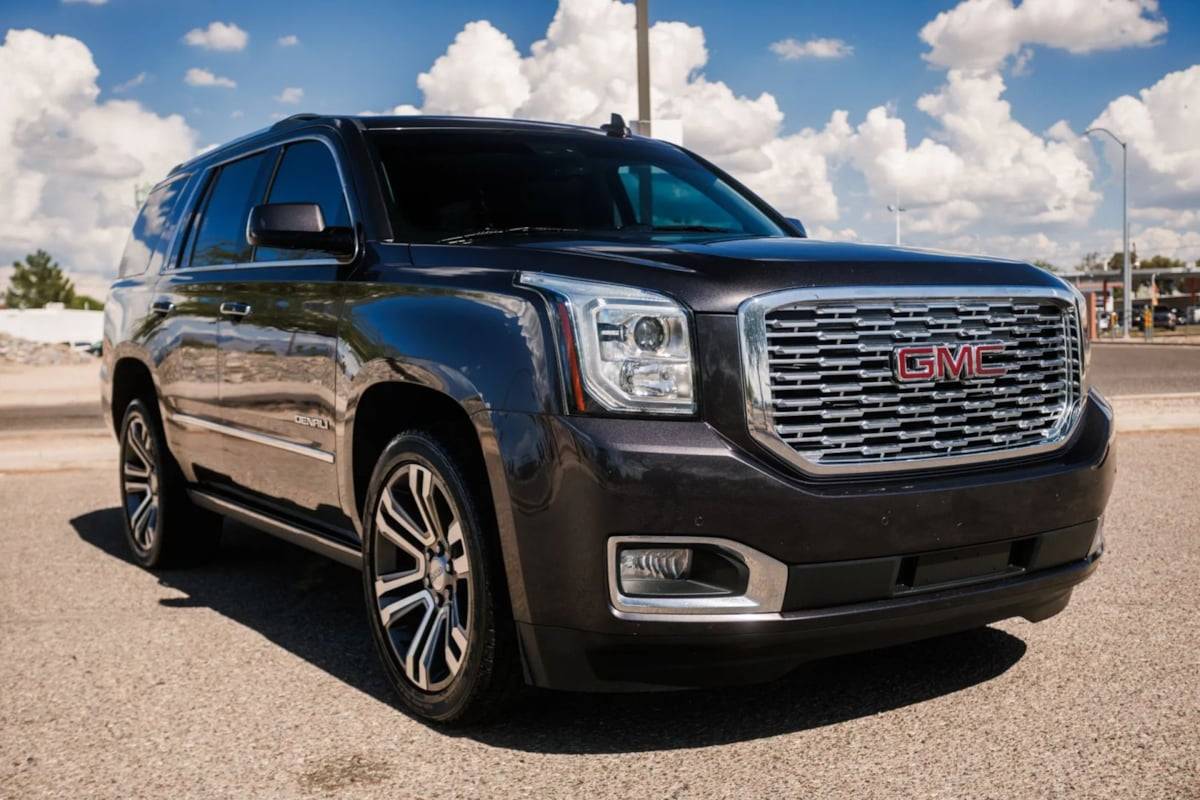 2018 GMC Yukon Denali — SUV — 105,414 mi — Tucson, AZ