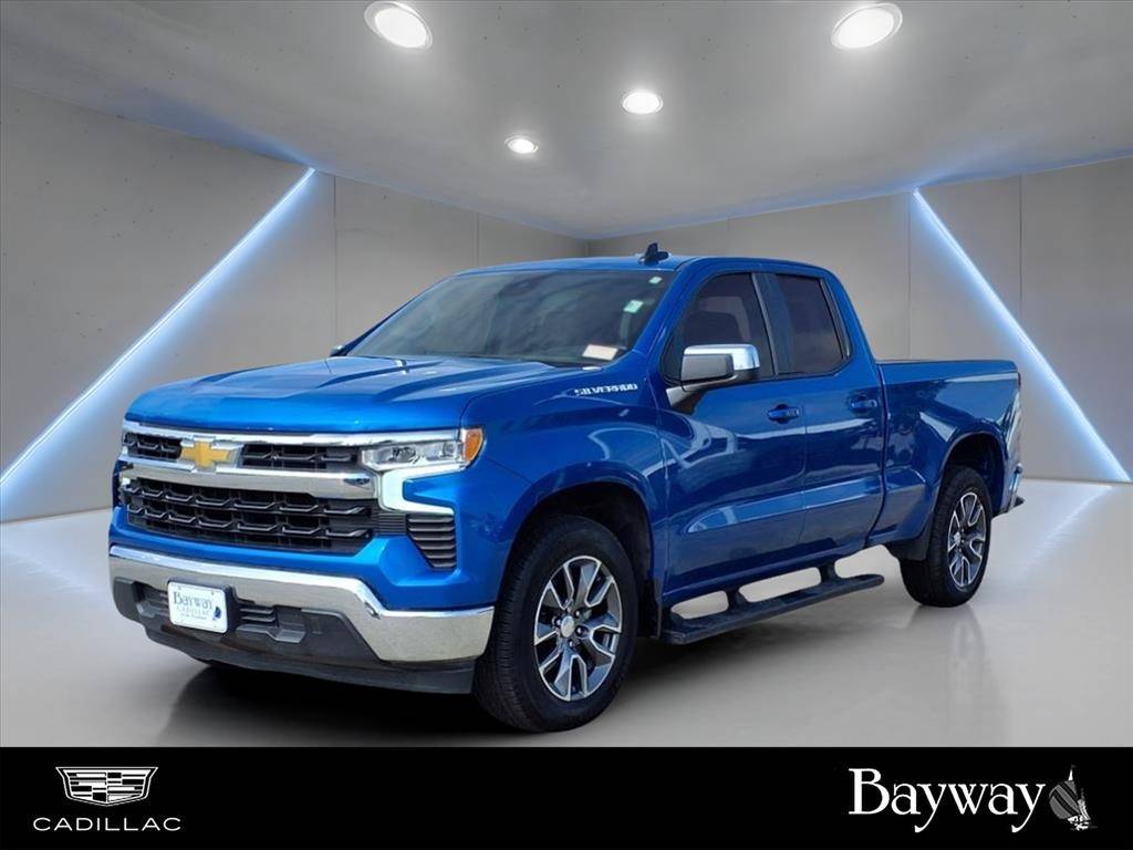 2024 Chevrolet Silverado 1500 LT — Pickup Truck — 8,562 mi — The Woodlands, TX