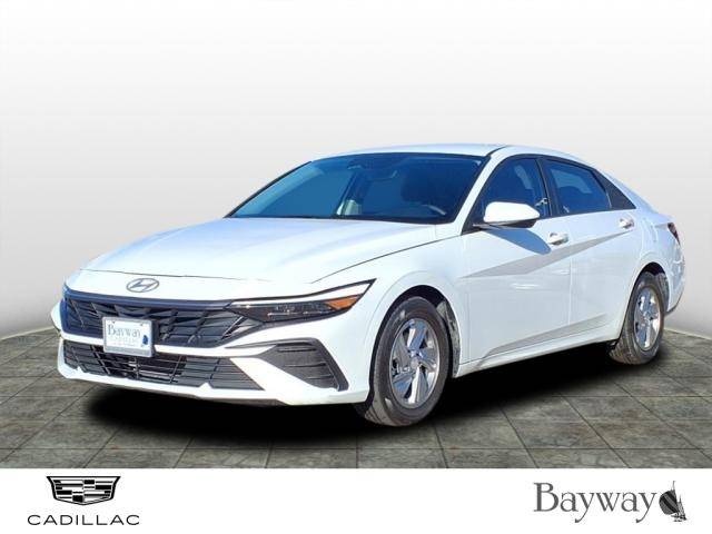 2024 Hyundai Elantra SE — Sedan — 24,738 mi — The Woodlands, TX