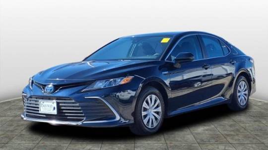 2021 Toyota Camry Hybrid LE — Sedan — 17,185 mi — The Woodlands, TX