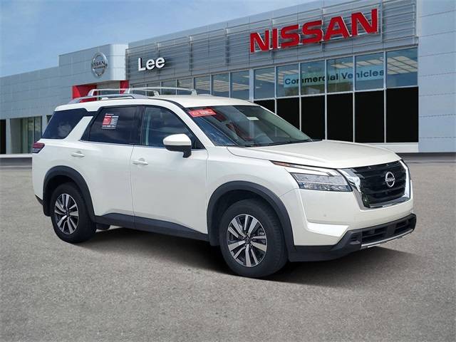 2024 Nissan Pathfinder SL — SUV — 10,454 mi — Fort Walton Beach, FL