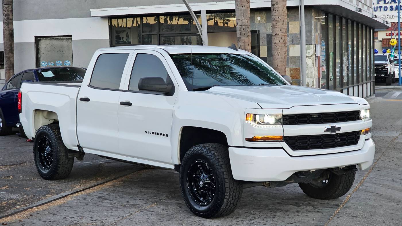 2018 Chevrolet Silverado 1500 Custom — Pickup Truck — 107,691 mi — South Gate, CA