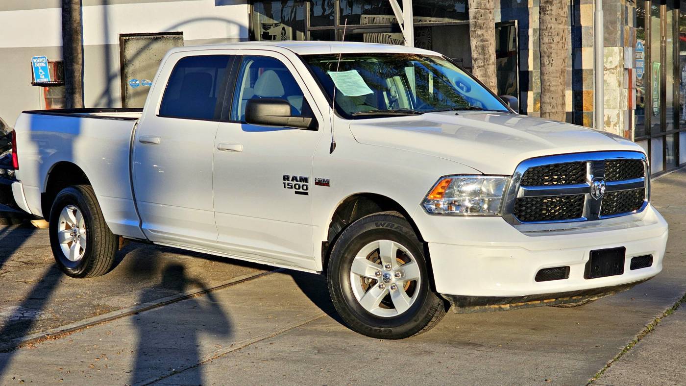 2019 Ram 1500 Classic SLT — Pickup Truck — 87,916 mi — South Gate, CA