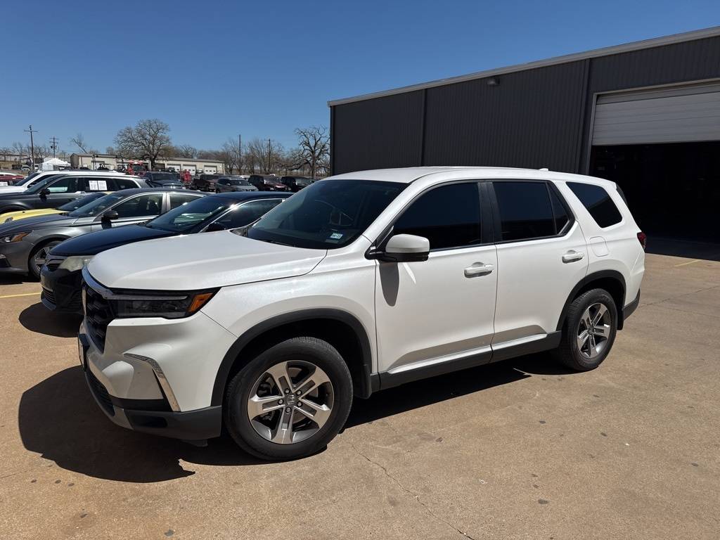 2023 Honda Pilot EX-L 7 Passenger — SUV — 35,109 mi — Granbury, TX
