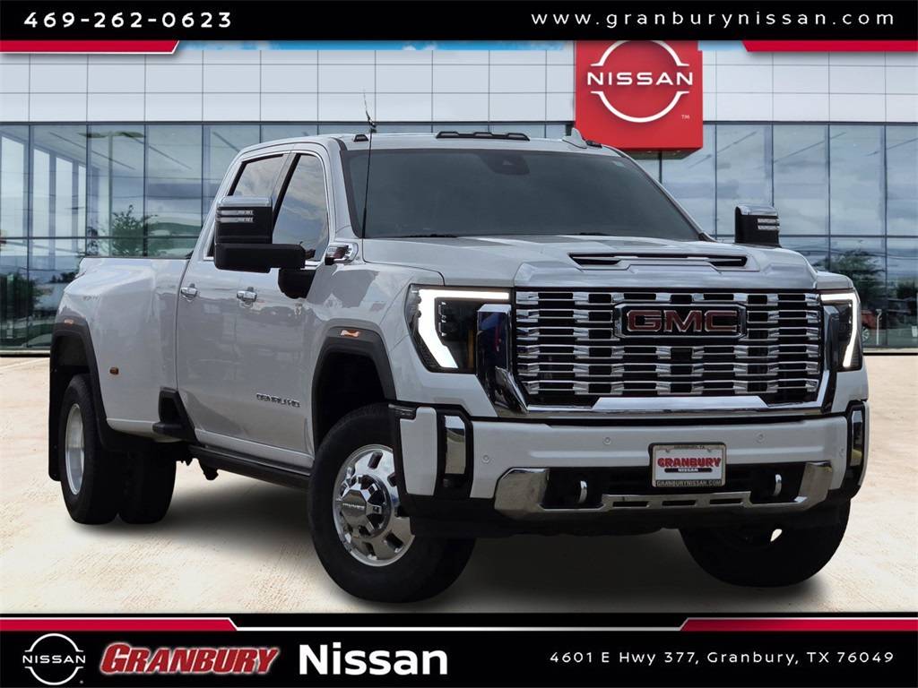 2024 GMC Sierra 3500HD Denali — Pickup Truck — 32,251 mi — Granbury, TX