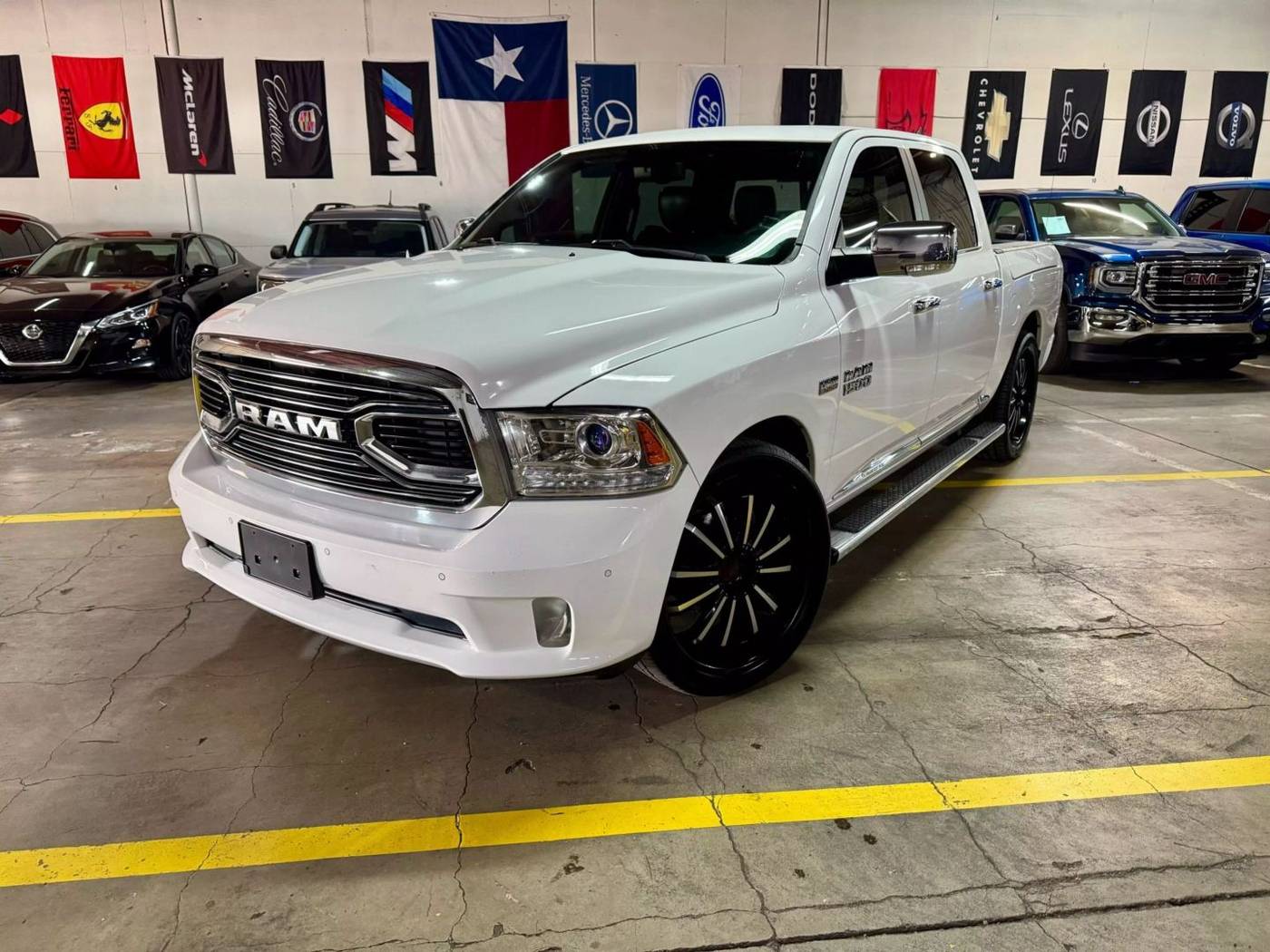 2017 Ram 1500 Limited — Pickup Truck — 120,995 mi — Dallas, TX