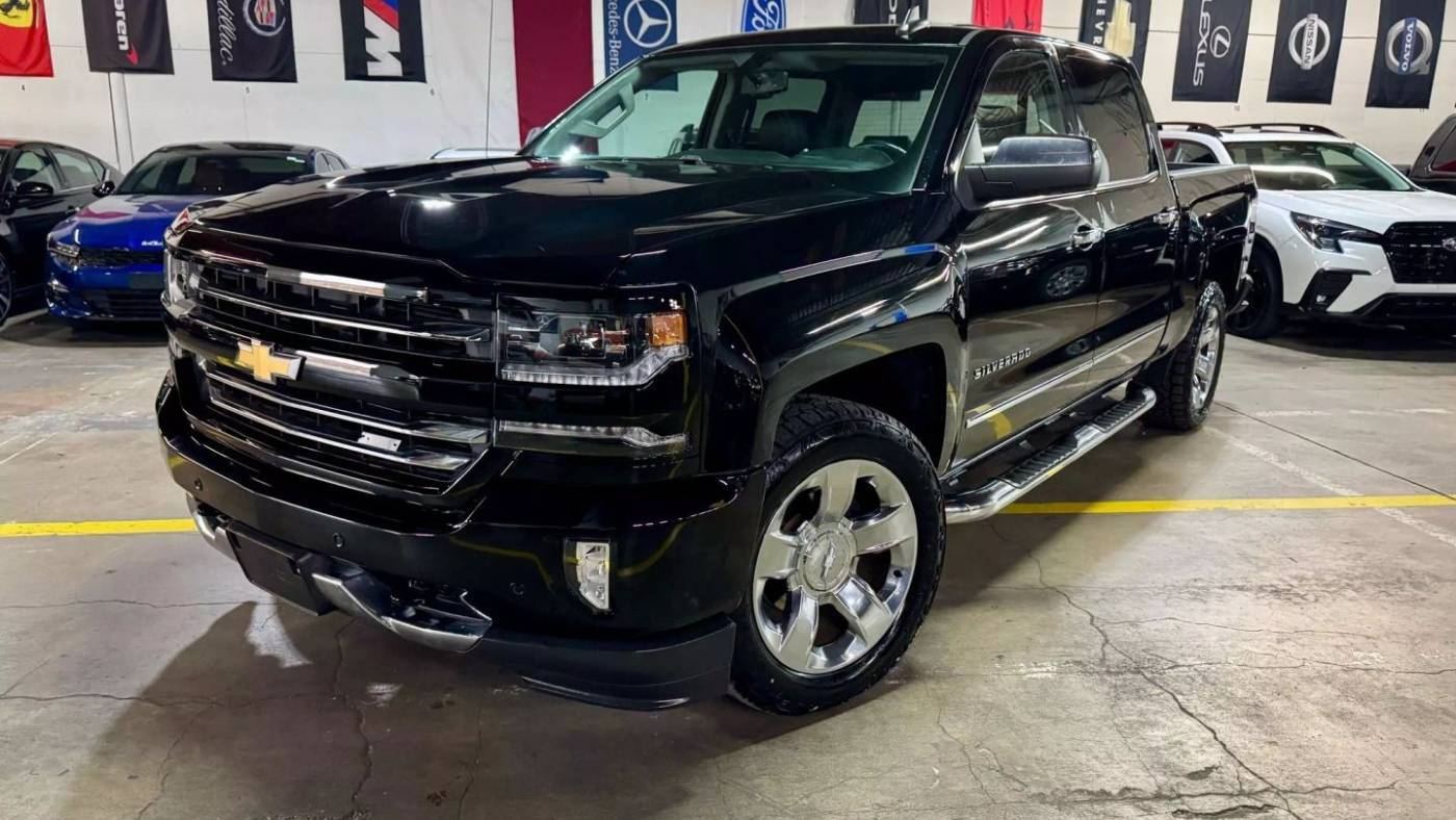 2017 Chevrolet Silverado 1500 LTZ — Pickup Truck — 130,990 mi — Dallas, TX