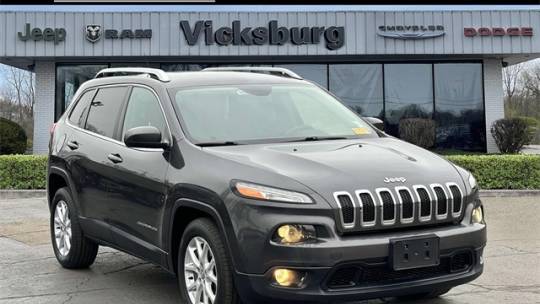 2015 Jeep Cherokee Latitude — SUV — 121,702 mi — Vicksburg, MI