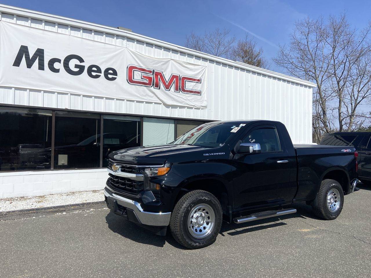 2022 Chevrolet Silverado 1500 WT — Pickup Truck — 7,414 mi — Charlton, MA