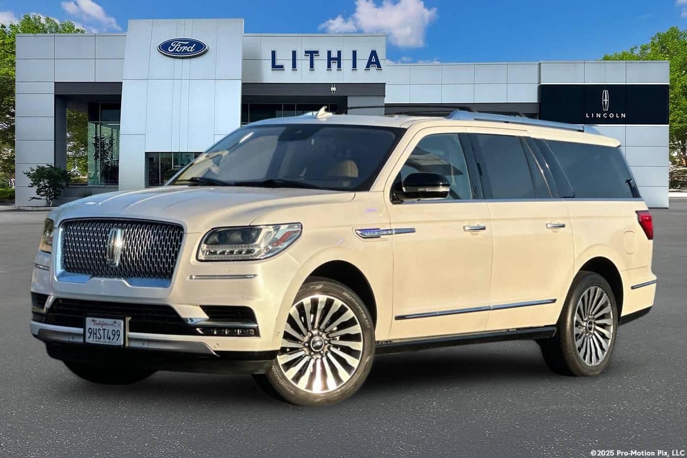 2018 Lincoln Navigator Reserve — SUV — 100,039 mi — Fresno, CA