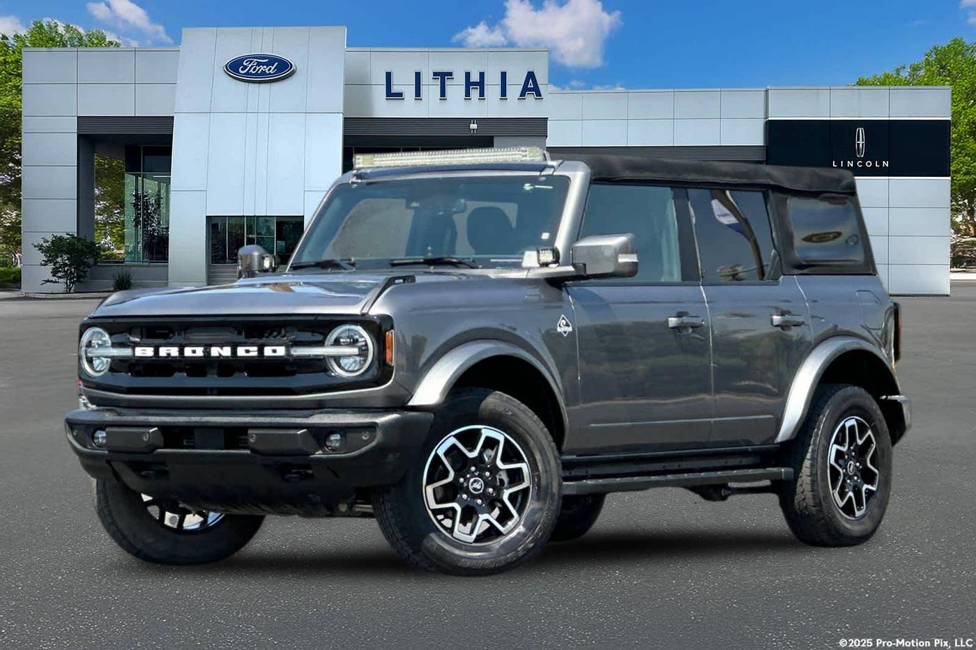 2021 Ford Bronco Outer Banks — SUV — 21,621 mi — Fresno, CA
