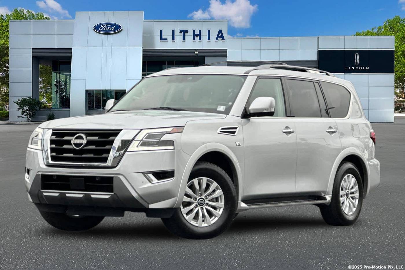 2021 Nissan Armada SV — SUV — 121,936 mi — Fresno, CA