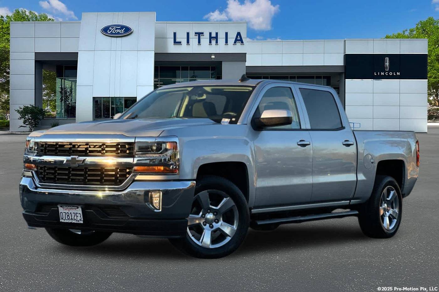 2017 Chevrolet Silverado 1500 LT — Pickup Truck — 63,679 mi — Fresno, CA