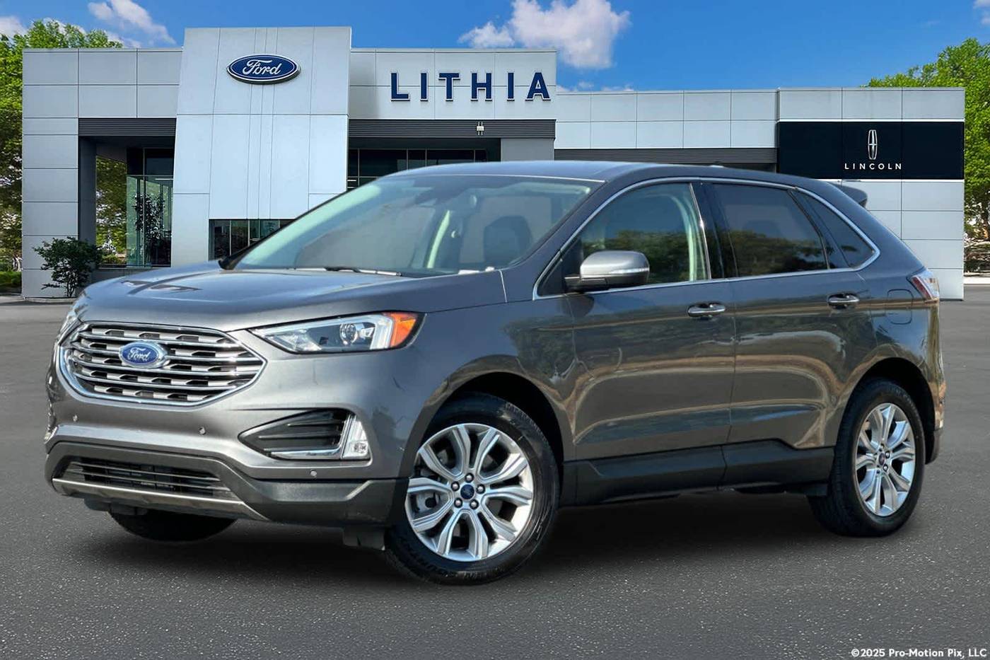 2022 Ford Edge Titanium — SUV — 61,401 mi — Fresno, CA