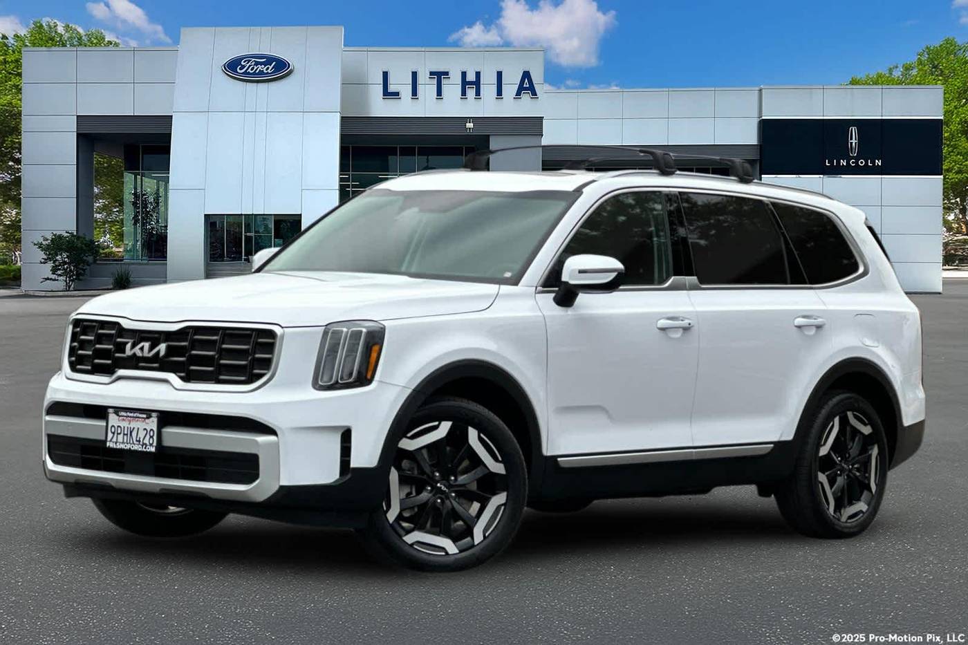2025 Kia Telluride S — SUV — 9,096 mi — Fresno, CA
