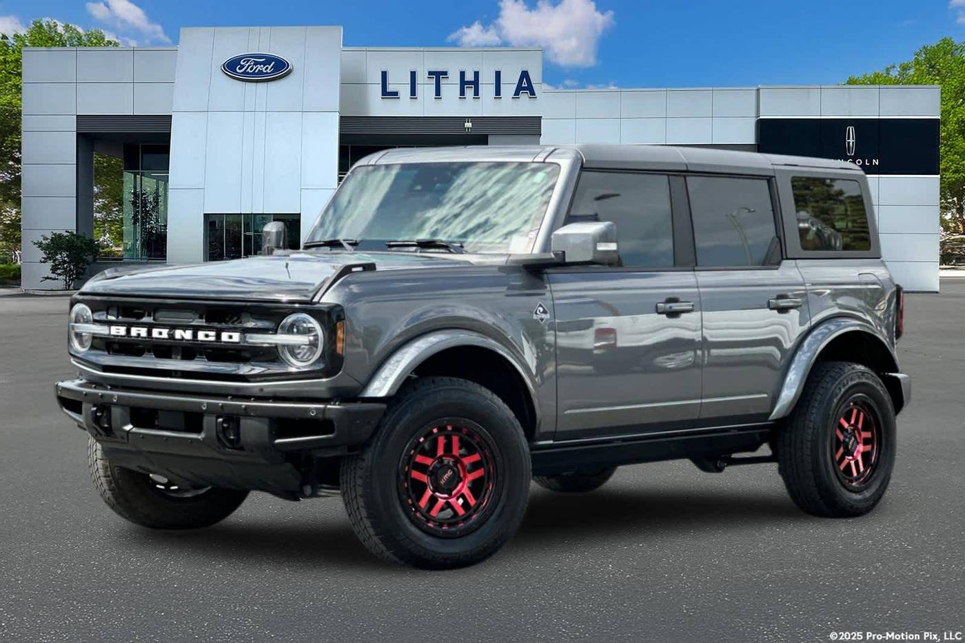 2022 Ford Bronco Outer Banks — SUV — 13,301 mi — Fresno, CA