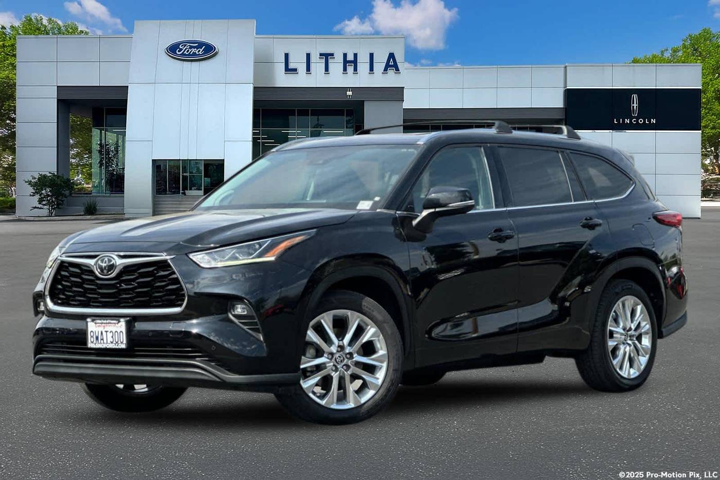 2020 Toyota Highlander Limited — SUV — 76,499 mi — Fresno, CA