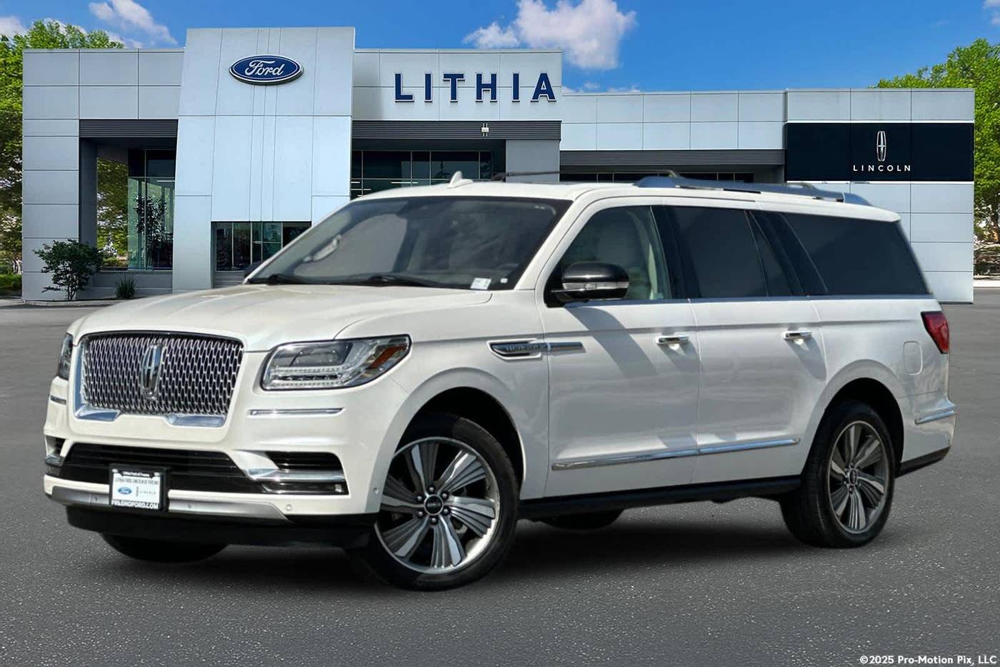 2019 Lincoln Navigator Reserve — SUV — 76,331 mi — Fresno, CA