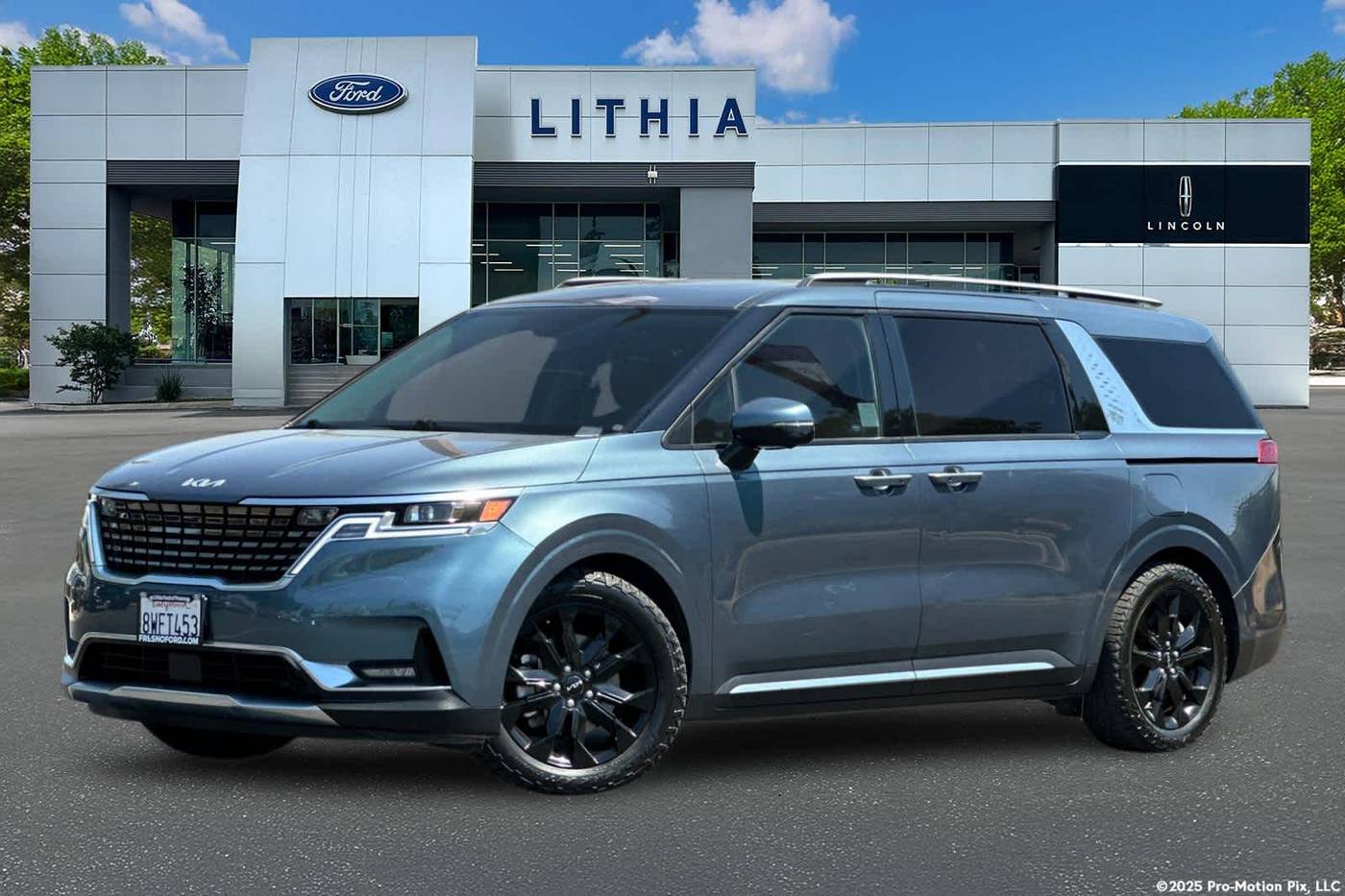 2022 Kia Carnival SX Prestige — Minivan — 79,487 mi — Fresno, CA