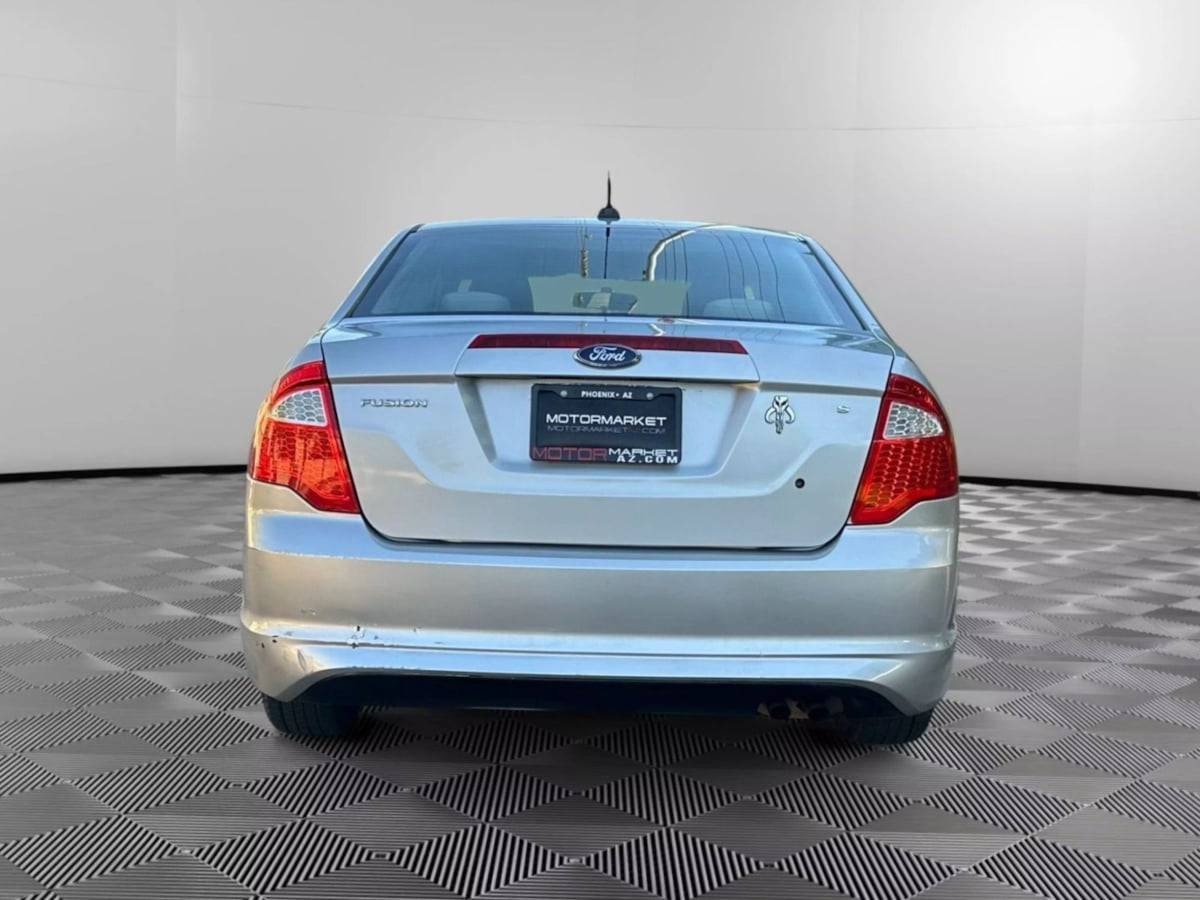2010 Ford Fusion S — Sedan — 175,017 mi — Phoenix, AZ