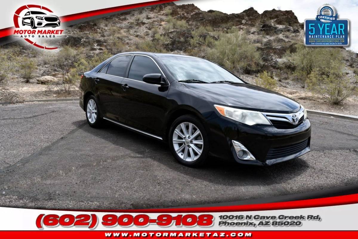 2012 Toyota Camry XLE V6 — Sedan — 118,964 mi — Phoenix, AZ