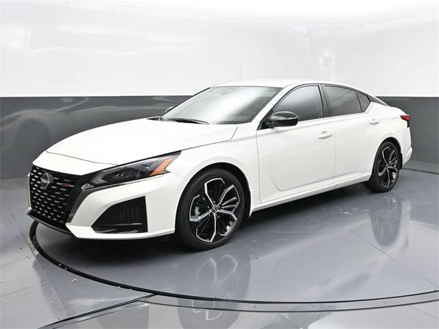 2025 Nissan Altima SR — Sedan — 1,035 mi — Columbus, GA