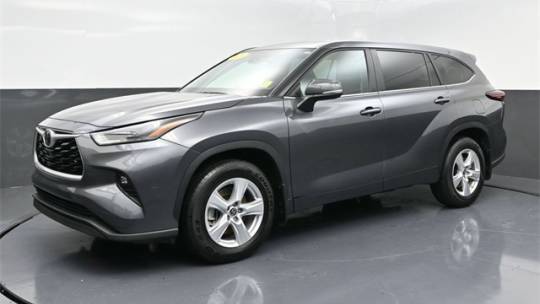 2024 Toyota Highlander LE — SUV — 25,982 mi — Columbus, GA