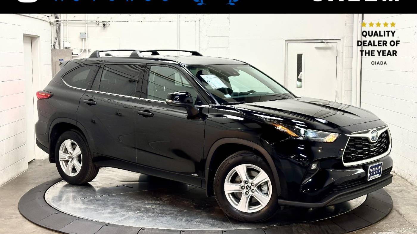 2022 Toyota Highlander Hybrid LE — SUV — 34,618 mi — Salem, OR
