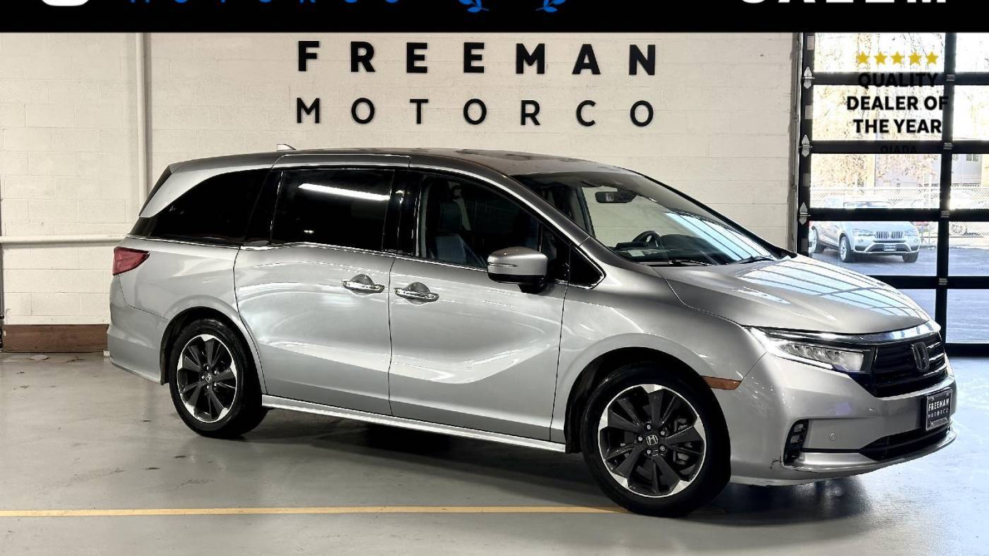 2023 Honda Odyssey Elite — Minivan — 25,721 mi — Salem, OR