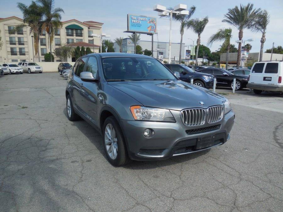 2013 BMW X3 28i — SUV — 105,348 mi — Hawaiian Gardens, CA