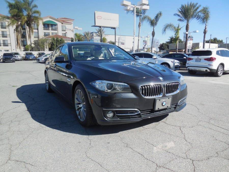 2015 BMW 5 Series 528i — Sedan — 71,379 mi — Hawaiian Gardens, CA