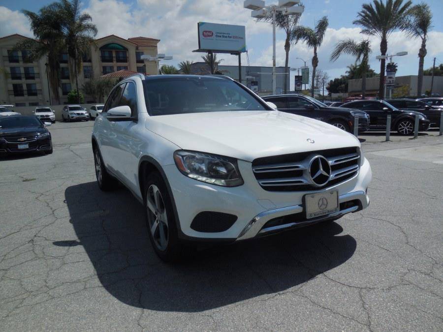 2017 Mercedes-Benz GLC GLC 300 — SUV — 113,395 mi — Hawaiian Gardens, CA