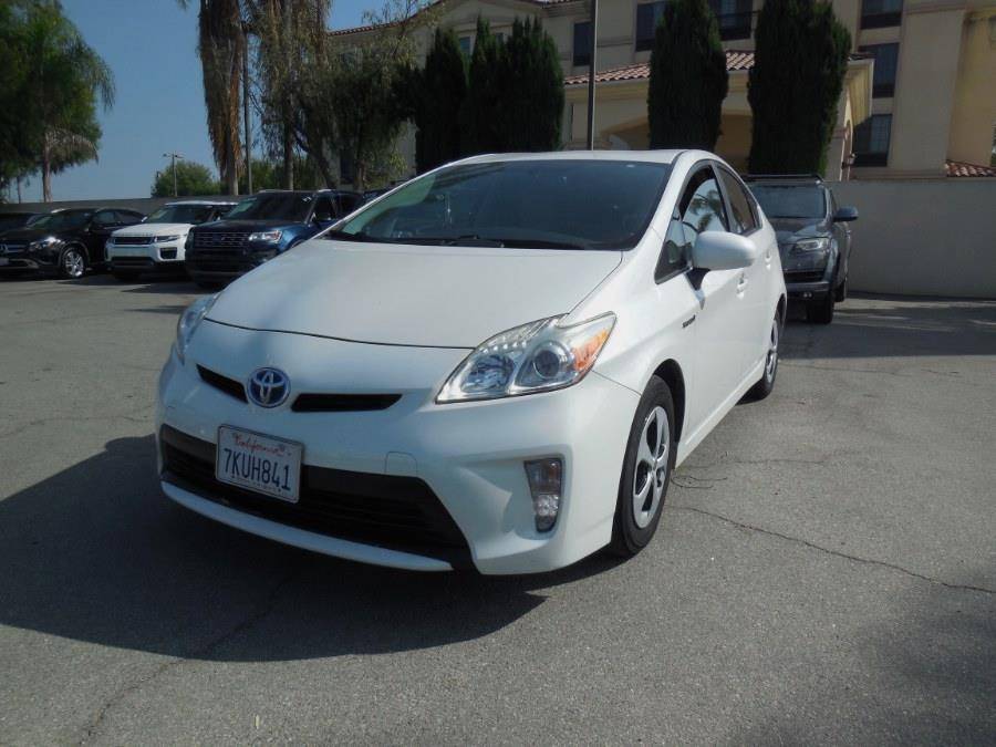 2015 Toyota Prius Four — Hatchback — 157,890 mi — Hawaiian Gardens, CA