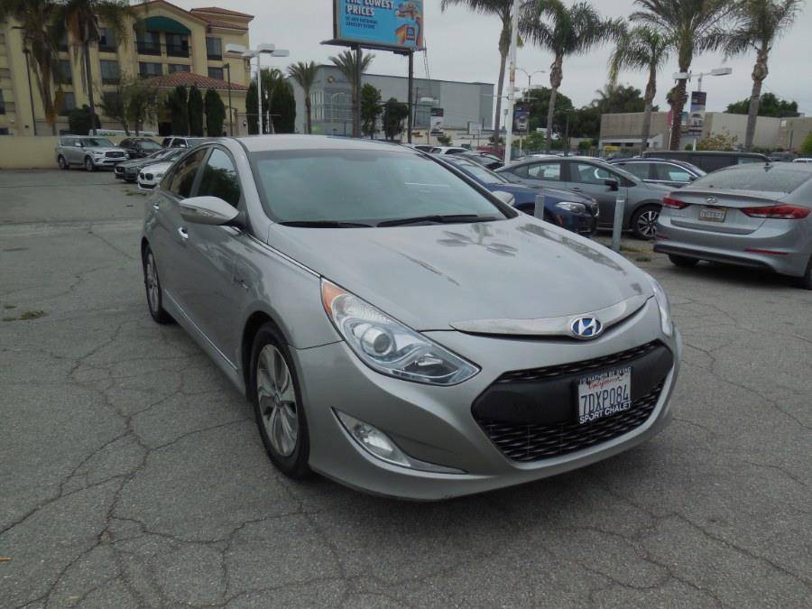 2013 Hyundai Sonata Hybrid Limited — Sedan — 131,444 mi — Hawaiian Gardens, CA