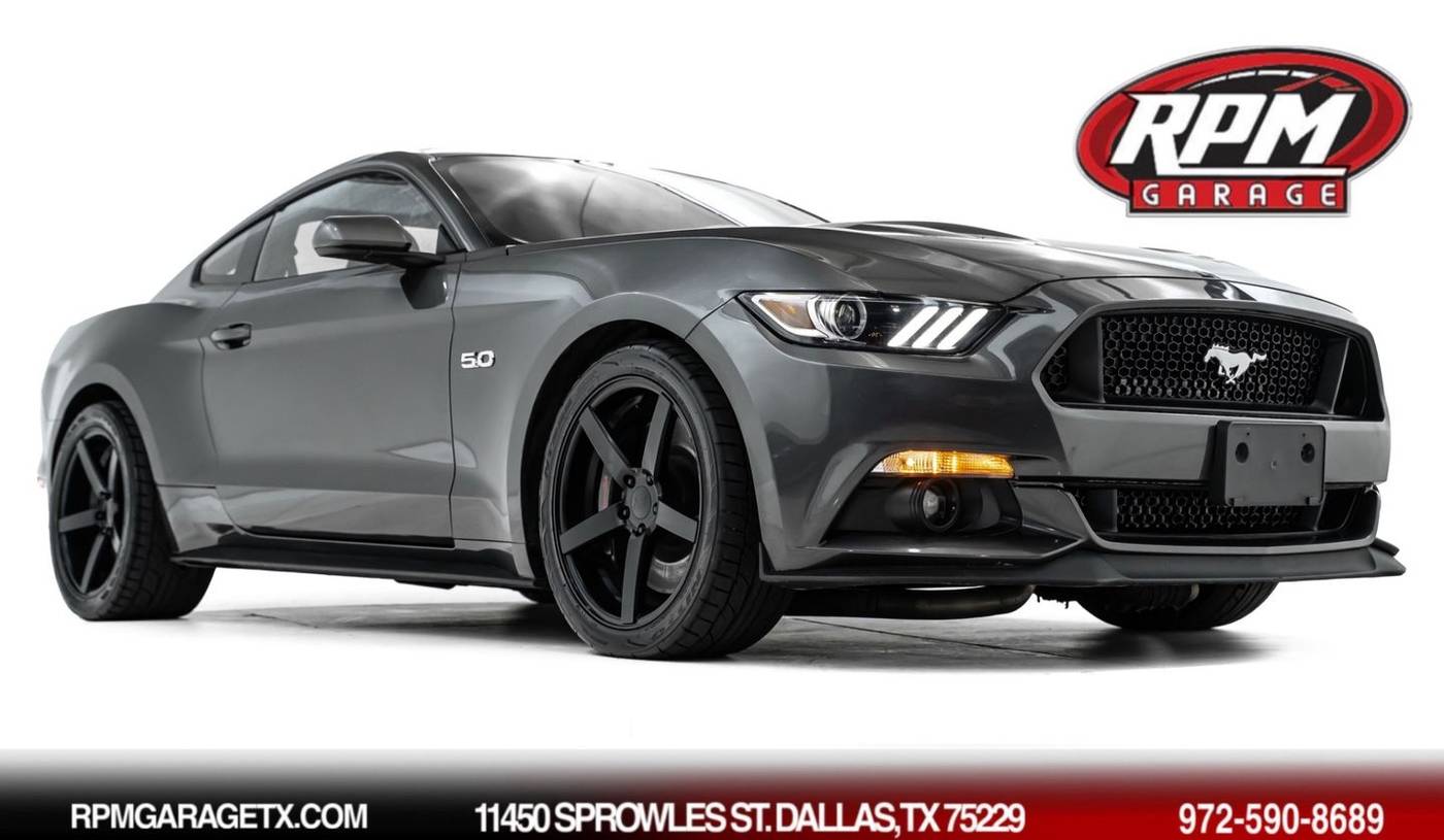 2017 Ford Mustang GT — Coupe — 28,054 mi — Dallas, TX