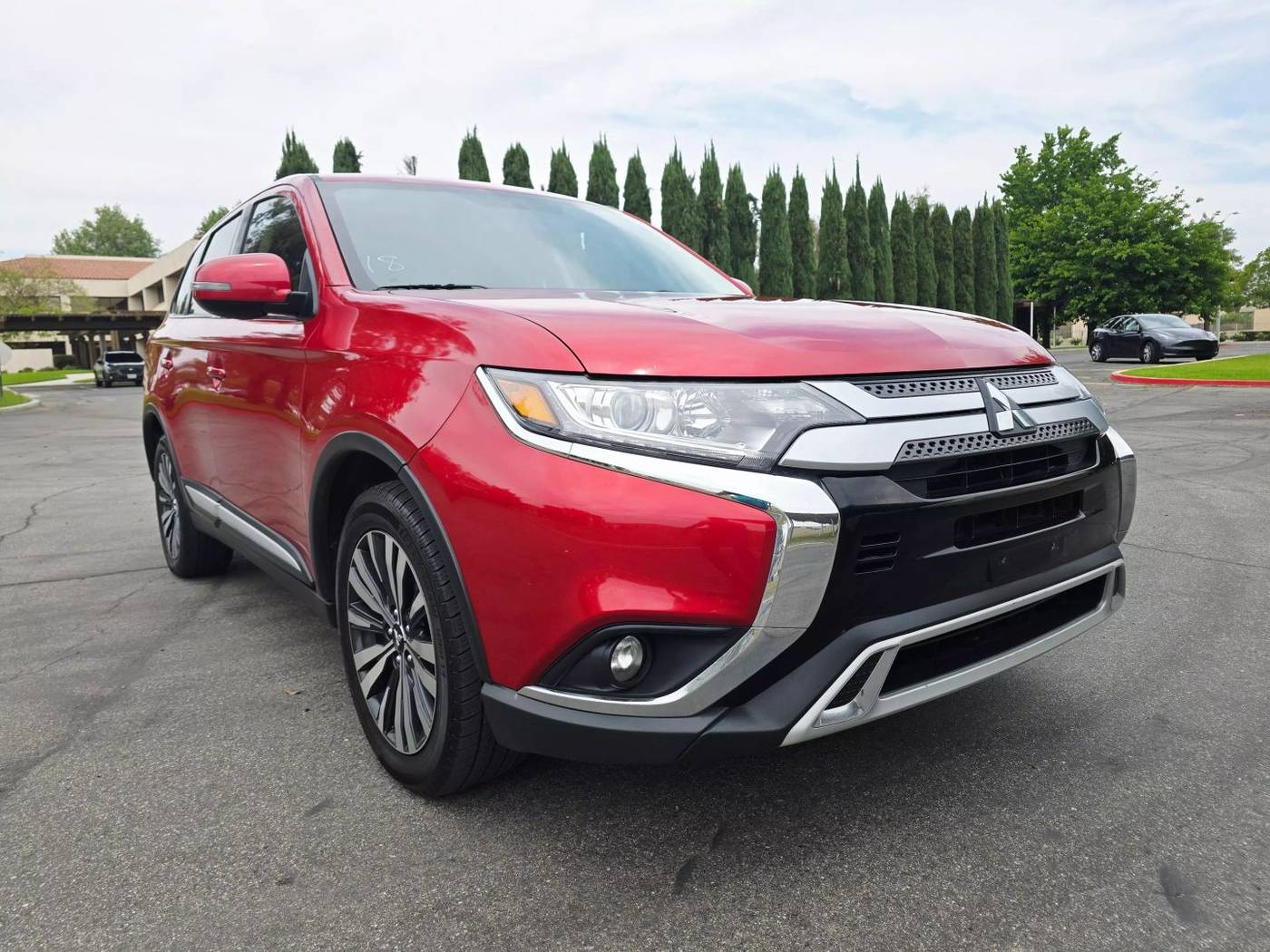 2019 Mitsubishi Outlander SE — SUV — 89,108 mi — Riverside, CA